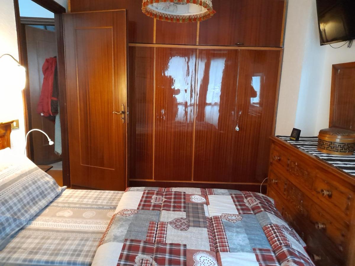 Einaudi 9 Apartment Bardonecchia Bagian luar foto